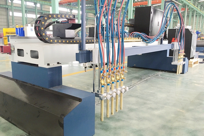 CNC-4000 Oxy-fuel Plasma Cutting Machine